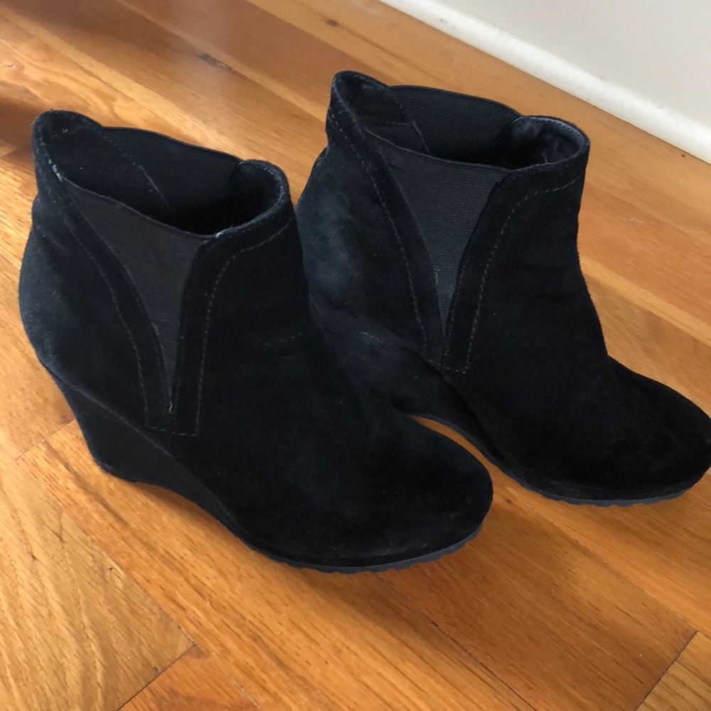 Vaneli Black Suede Bootie